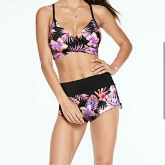 PINK Victoria's Secret Pants - Victoria Secret Pink’ Gym to Swim active shortie shorts-Med